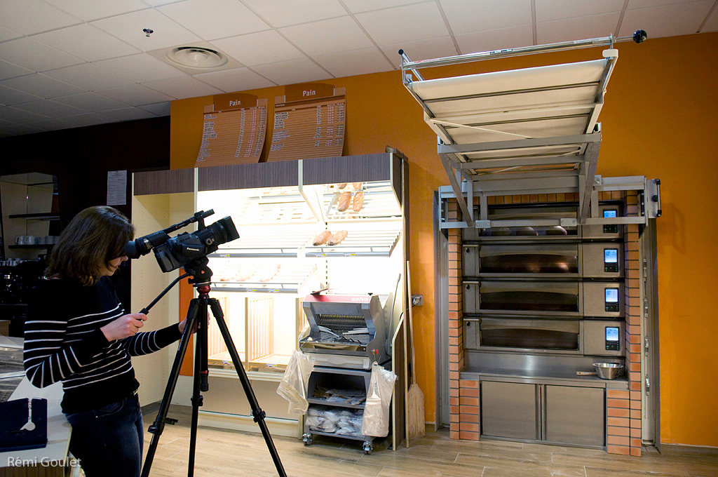 Aria  //  Reportage & portraits des personnels, produits et process de fabrication dans l'entreprise Aria pour La Boite Carrée (Nantes)