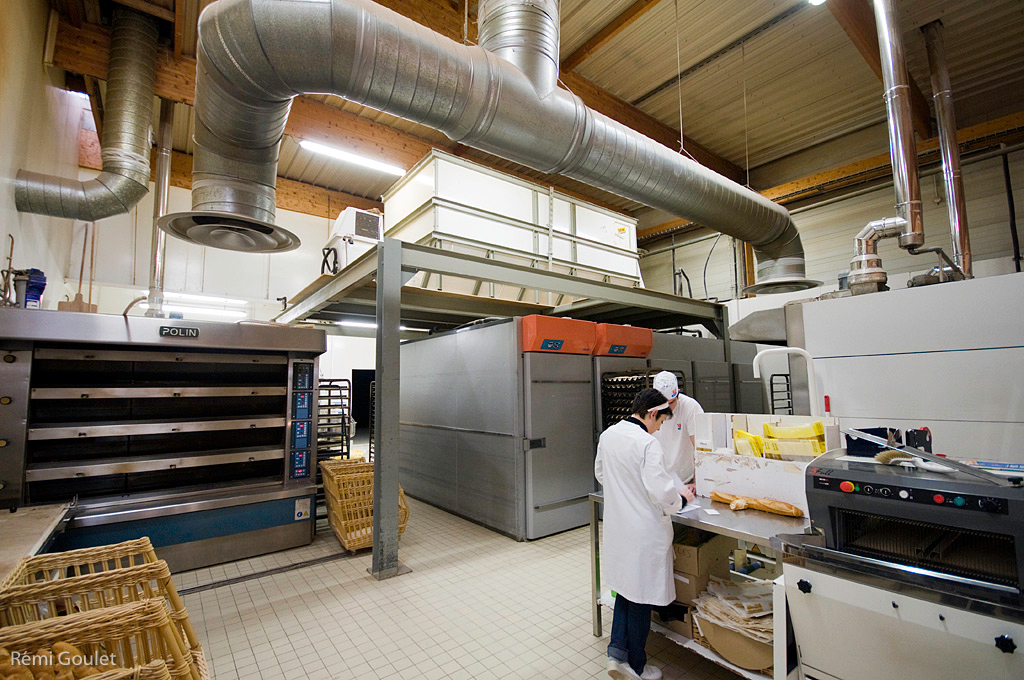 Aria  //  Reportage & portraits des personnels, produits et process de fabrication dans l'entreprise Aria pour La Boite Carrée (Nantes)