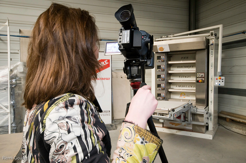 Aria  //  Reportage & portraits des personnels, produits et process de fabrication dans l'entreprise Aria pour La Boite Carrée (Nantes)