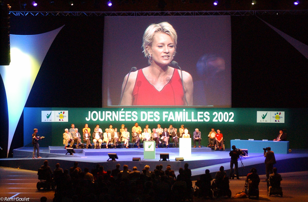 AFM Téléthon, Journées des familles 2002-2003