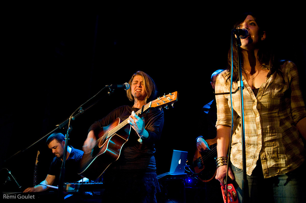 After The Bees  //  en concert au Cabanier avec les garçons de Resistenz